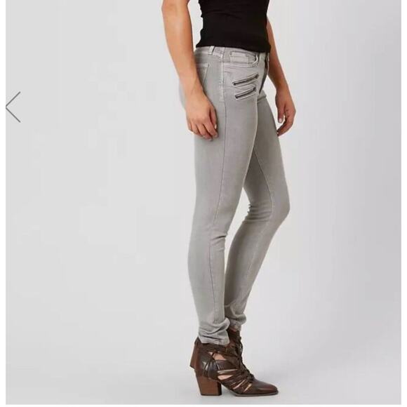 GILDED INTENT gray light wash moto style 27" waist multiple zippers w/stretch - Picture 4 of 11